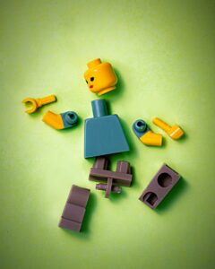 disassembled lego minifig